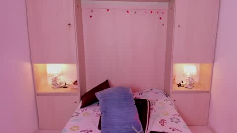 TRISHA online show from April 25, 4:15 am