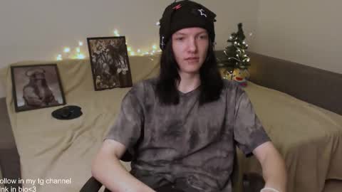 Snapshot of trishxl chatting on January 5, 6:00 pm Max online show from January 5, 6:00 pm