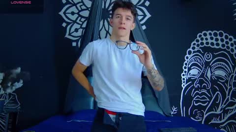 trisstan_kane online show from June 7, 2:54 pm