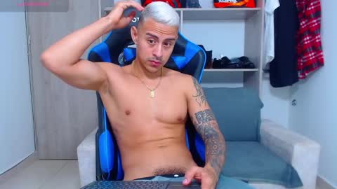 tristan bm online show from October 7, 11:18 am