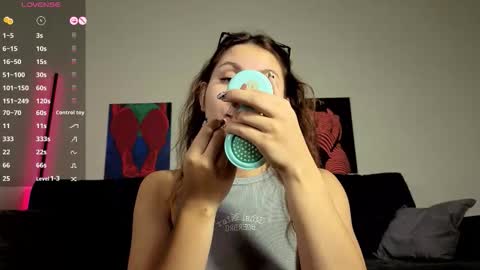 trixibell online show from October 3, 4:20 am