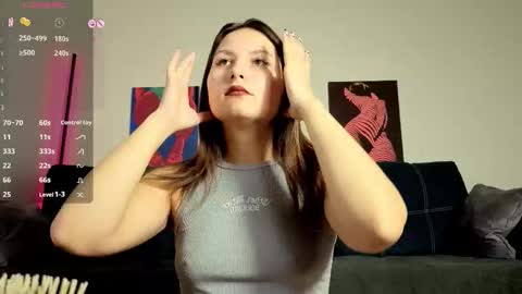 trixibell online show from October 15, 5:07 am