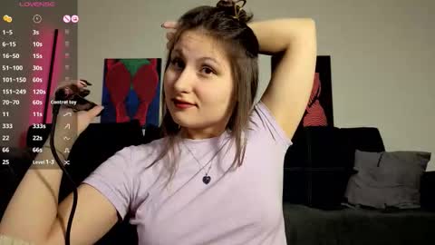 trixibell online show from December 20, 4:52 am