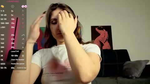 trixibell online show from March 26, 5:02 am