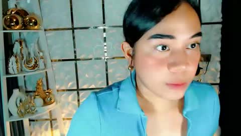 trixie_foxslut online show from January 10, 10:06 am