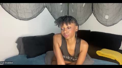 trixie_luv online show from September 21, 4:19 pm