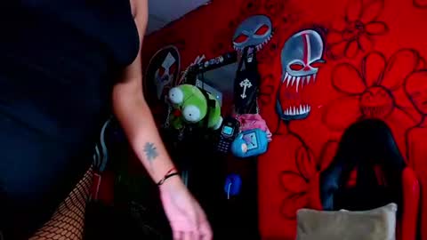 Trixie hot 3 online show from July 29, 10:08 pm