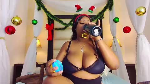 TrixieMar online show from December 28, 4:09 pm