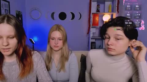 Snapshot of trixy_melison chatting on March 22, 10:29 am Trixy online show from March 22, 10:29 am