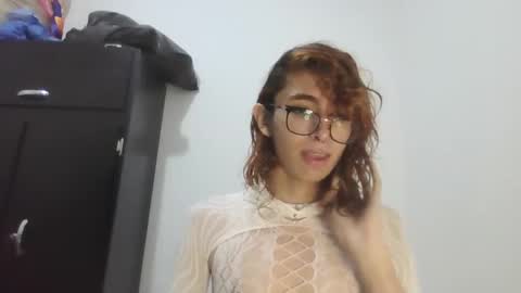 Trixy Rose online show from December 20, 9:50 pm