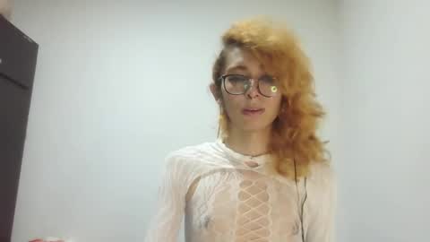 Trixy Rose online show from March 9, 9:25 pm