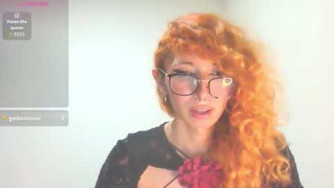 Snapshot of trixy_roses chatting on September 22, 6:26 am Trixy Rose online show from September 22, 6:26 am