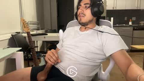 trod5763 online show from February 6, 3:37 am