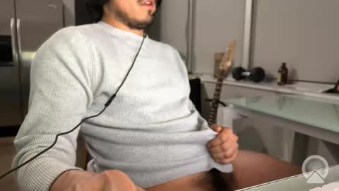 trod5763 online show from December 2, 5:57 am