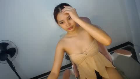 Ash online show from June 18, 8:03 am