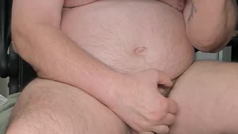 Snapshot of troy49 chatting on November 18, 12:49 am troy49 online show from November 18, 12:49 am