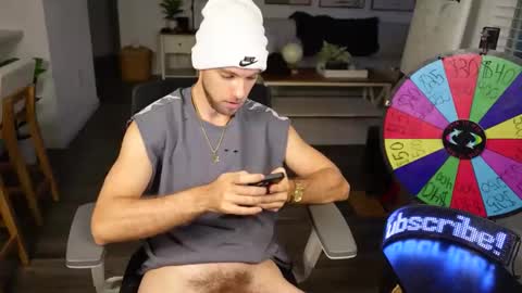 Troy Green online show from December 19, 10:39 pm