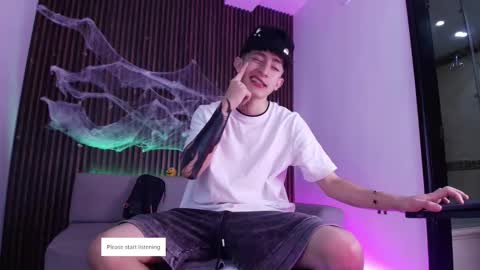 Troy online show from October 29, 7:15 pm