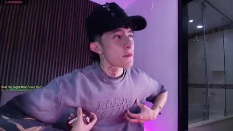 Troy online show from November 15, 7:10 pm