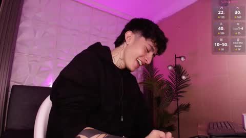 Troy online show from November 27, 4:31 pm