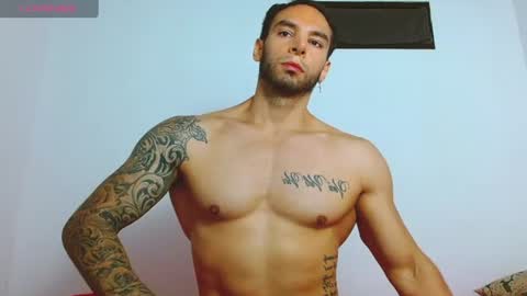 Snapshot of troy_walker7 chatting on June 19, 1:10 am sebas online show from June 19, 1:10 am