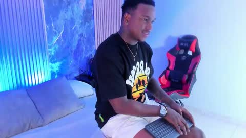 Troy Khalil online show from September 17, 11:28 pm