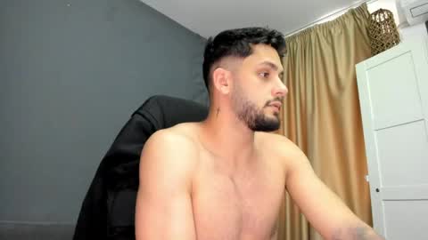 TroyWade online show from June 5, 6:52 am