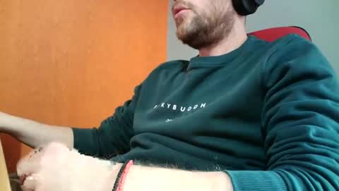 Snapshot of truble_78 chatting on February 24, 2:15 pm truble_78 online show from February 24, 2:15 pm