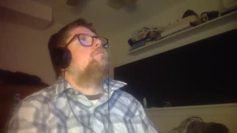 Snapshot of true_manofworth chatting on November 10, 4:33 am HandicappedLaugher online show from November 10, 4:33 am