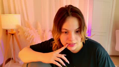 Emma online show from July 1, 12:07 pm