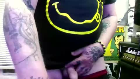 trueme23150116 online show from February 18, 12:01 pm