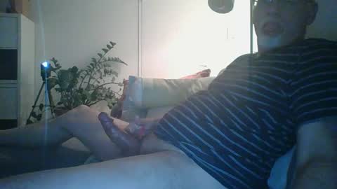 Snapshot of trukturk chatting on June 11, 8:18 pm trukturk online show from June 11, 8:18 pm