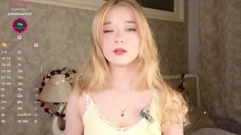 Snapshot of truuuly_yours chatting on May 2, 9:53 pm Bethany online show from May 2, 9:53 pm
