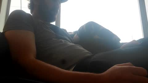 Snapshot of tryntobehave chatting on March 19, 12:25 am tryntobehave online show from March 19, 12:25 am