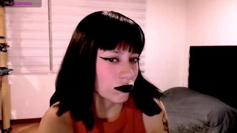 Snapshot of tryp666 chatting on January 14, 3:45 am Cait online show from January 14, 3:45 am