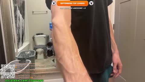 Snapshot of trystoph chatting on November 21, 12:37 pm Treistoph online show from November 21, 12:37 pm