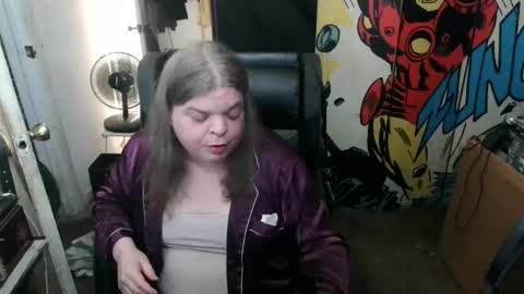 Snapshot of ts_anne chatting on February 10, 1:33 pm Anne online show from February 10, 1:33 pm