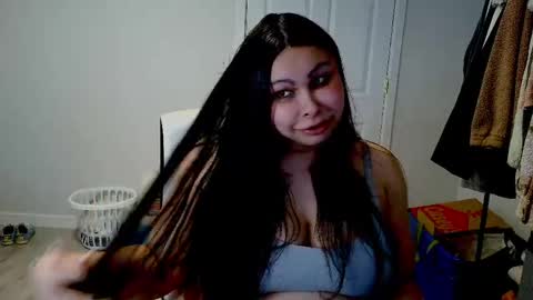 Snapshot of ts_day chatting on April 4, 3:31 pm Day online show from April 4, 3:31 pm