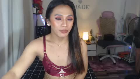 Jade online show from January 10, 2:04 am
