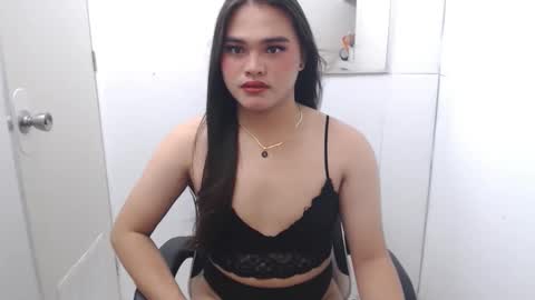 Snapshot of ts_lovelicious chatting on October 14, 3:40 am ts_lovelicious online show from October 14, 3:40 am