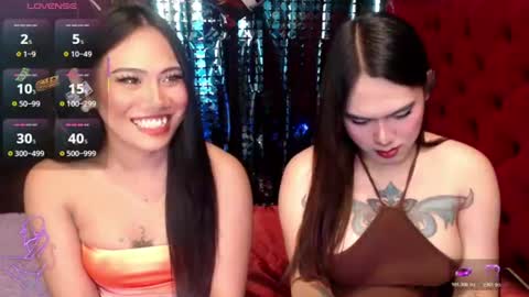 Snapshot of tsasianseductivehot chatting on June 19, 4:44 pm YourBella online show from June 19, 4:44 pm