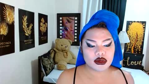 Snapshot of tsbrianabankhugecock chatting on March 14, 2:33 pm brianna online show from March 14, 2:33 pm