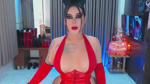 Snapshot of tsbubblebutt chatting on January 25, 6:12 am Tsbubblebutt online show from January 25, 6:12 am