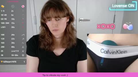Snapshot of tsellieryder chatting on February 15, 3:36 am Ellie Ryder online show from February 15, 3:36 am