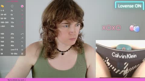 Snapshot of tsellieryder chatting on March 29, 8:53 pm Ellie Ryder online show from March 29, 8:53 pm