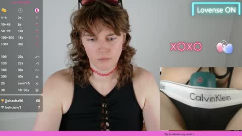 Snapshot of tsellieryder chatting on April 9, 11:32 pm Ellie Ryder online show from April 9, 11:32 pm