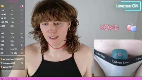 Snapshot of tsellieryder chatting on April 16, 1:28 am Ellie Ryder online show from April 16, 1:28 am