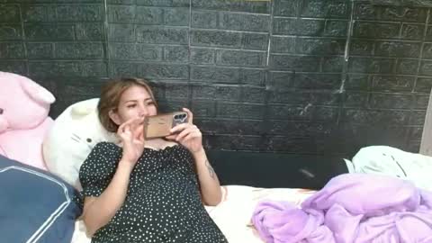 SHENA  online show from June 30, 5:36 pm