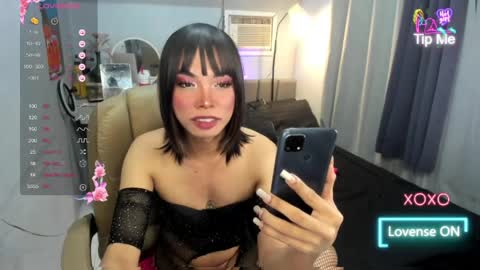 tsfenty08 online show from March 24, 8:19 am