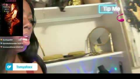 tsfoxx online show from June 12, 4:28 pm